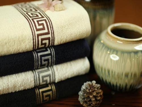 Greekey Towels Greekey Towels